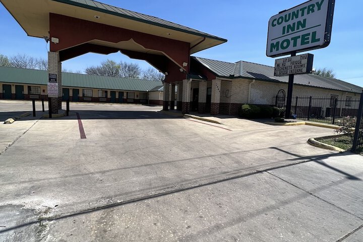 Hotel 1 of 36