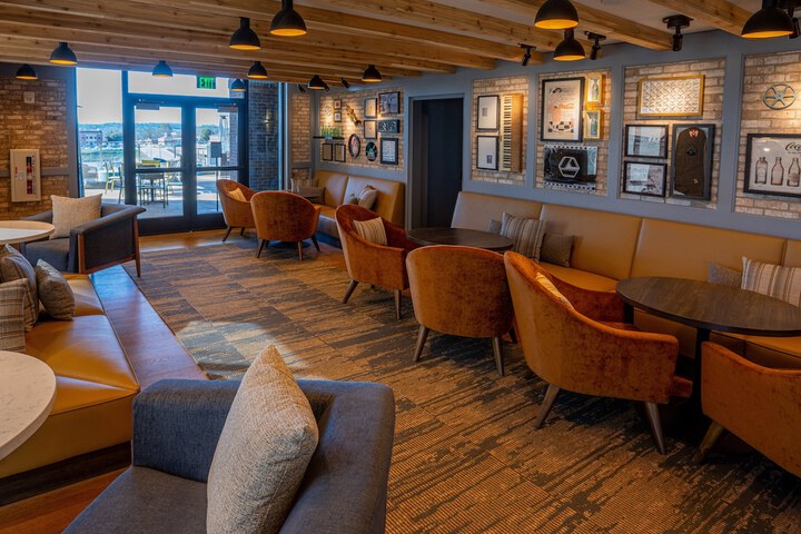 Hotel Indigo Columbus at Riverfront Place by IHG