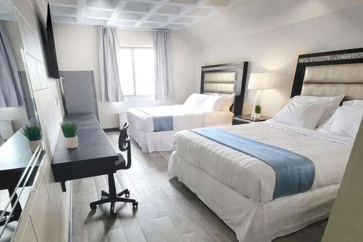 Room 21 of 24