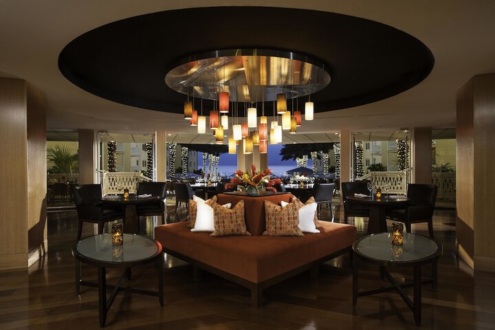 Edgewater Beach Hotel
