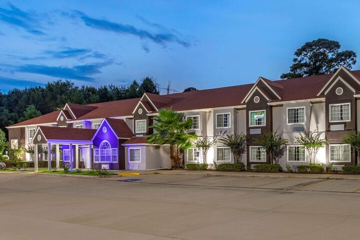 Hotel 3 of 29