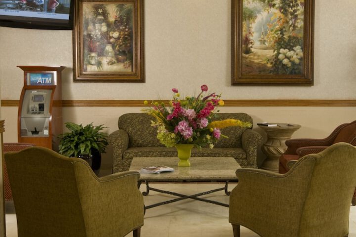 Meadowlands Plaza Hotel