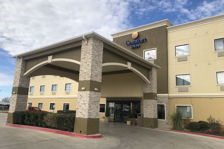 Hotel 6 of 57