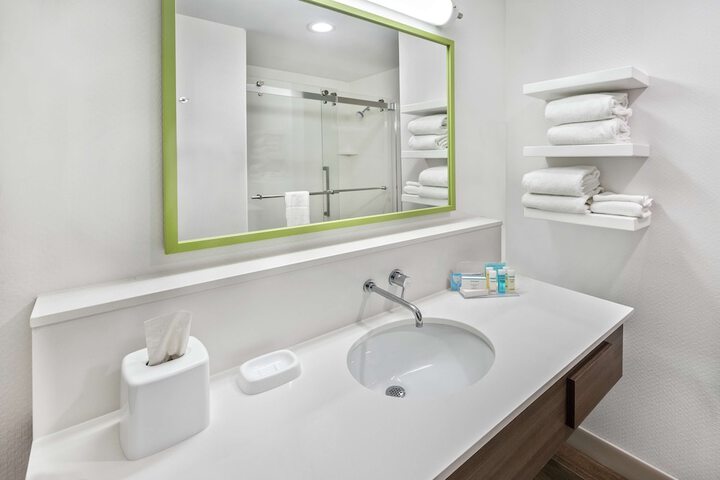 Hampton Inn & Suites by Hilton Portland Corpus Christi