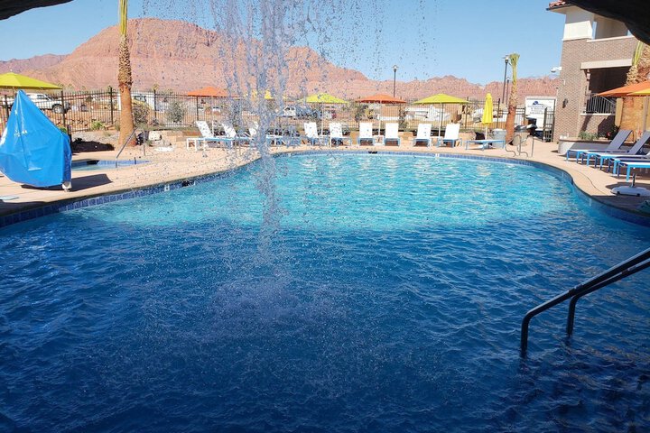 Pool 6 of 42