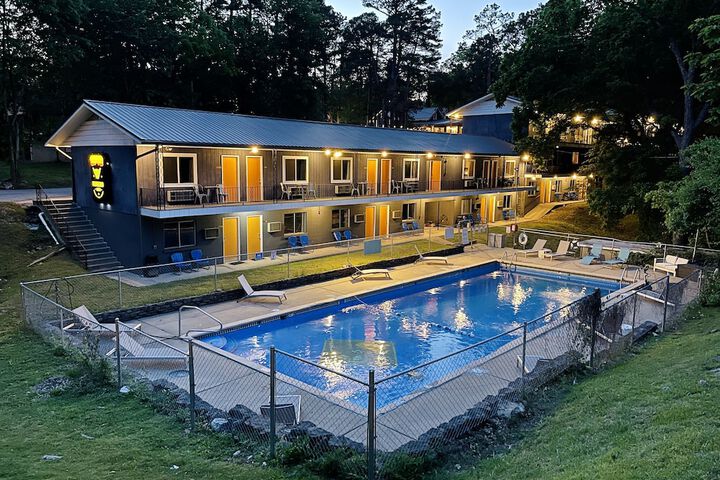 Pool 19 of 89