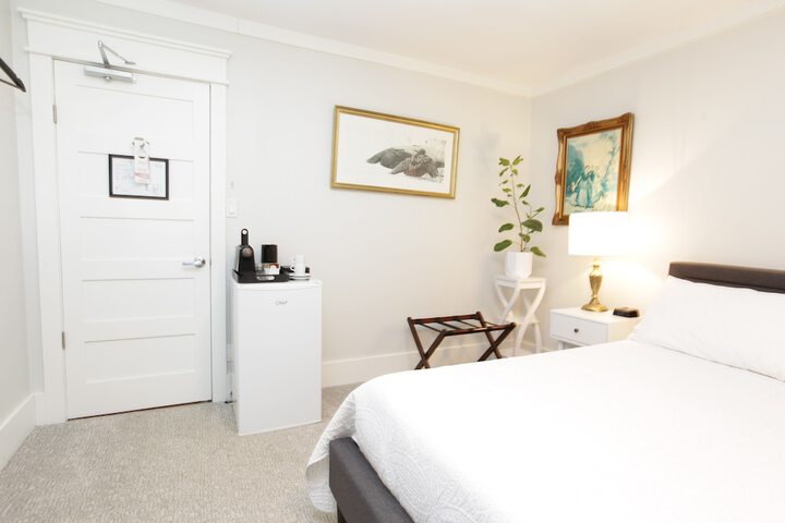 Room 15 of 46