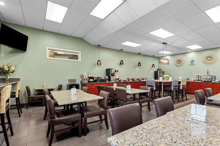 Best Western Cascadia Inn