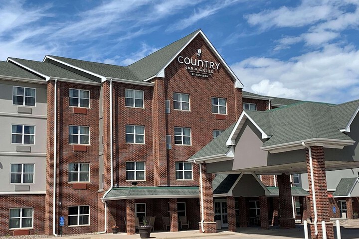 Country Inn & Suites by Radisson Shoreview-Mounds View, MN