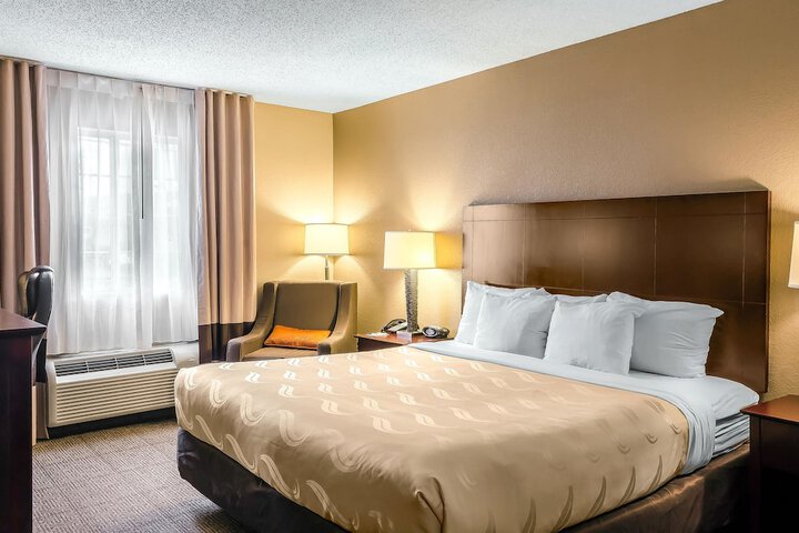 Room 21 of 39