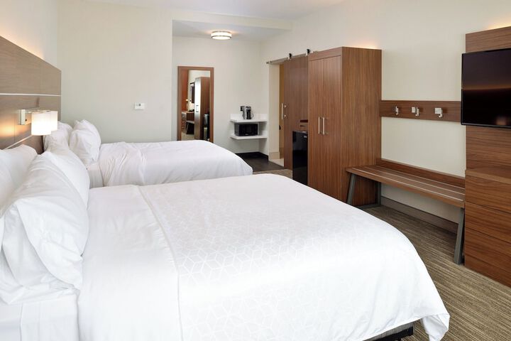 Holiday Inn Express & Suites Elko by IHG