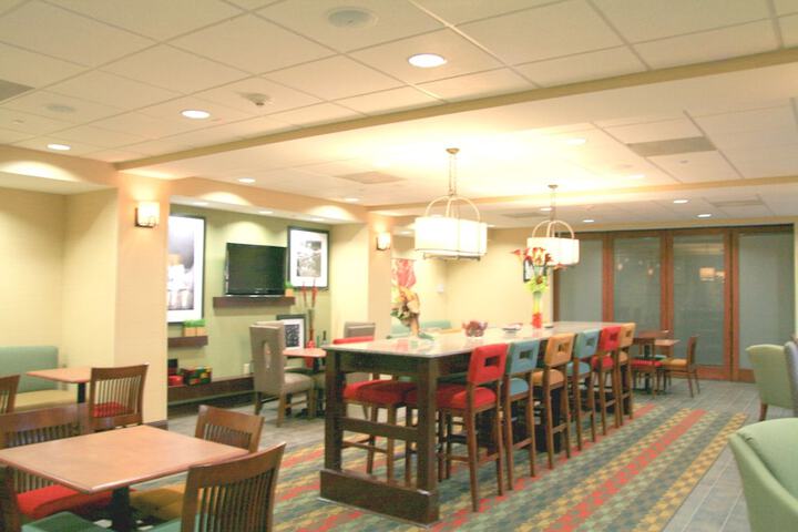 Hotel Interior 9 of 28