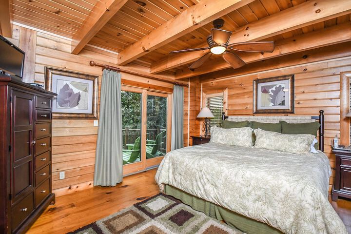 Highlands Heaven by Taylor Made Deep Creek