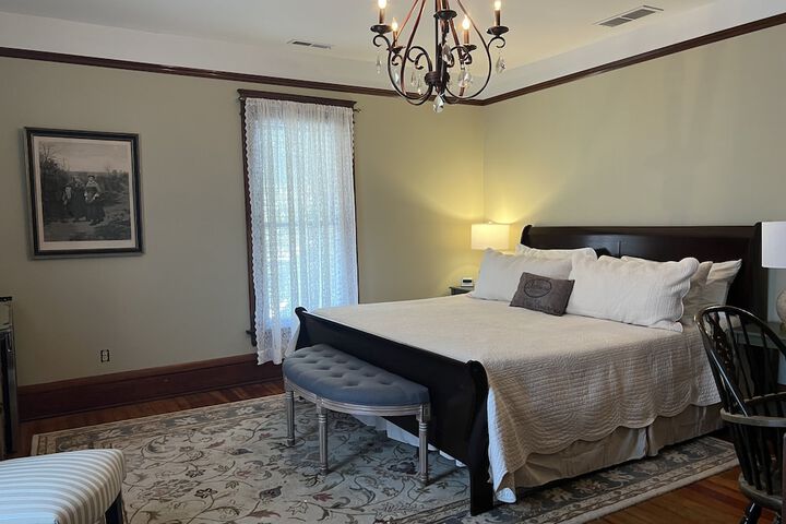 Room 60 of 121