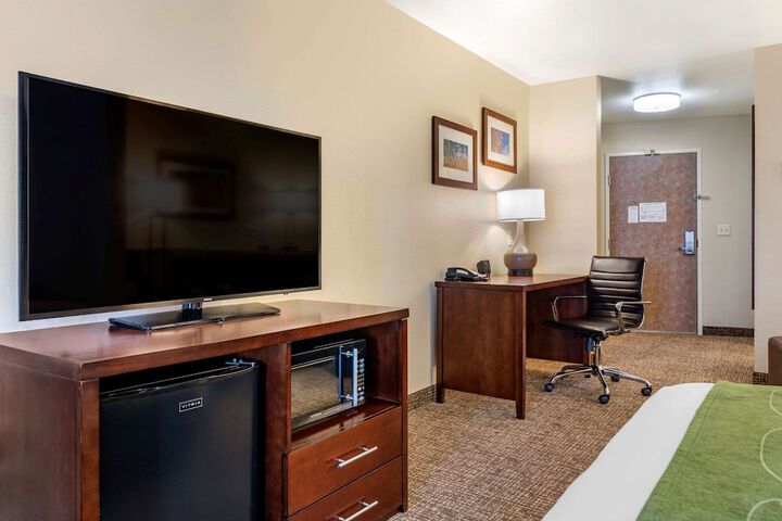 Room 25 of 44