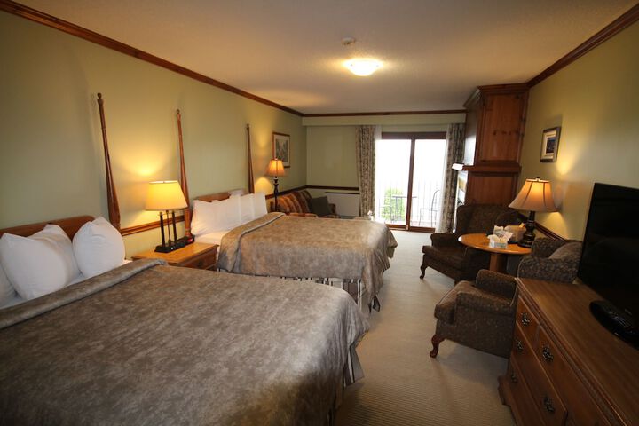 Room 10 of 34