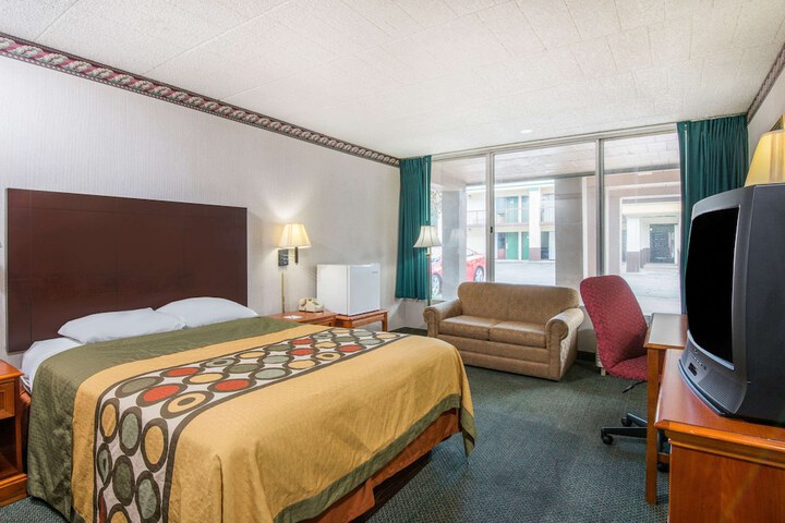 Room 20 of 51
