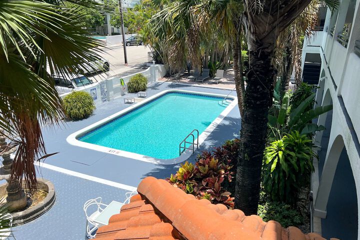 Pool 9 of 45