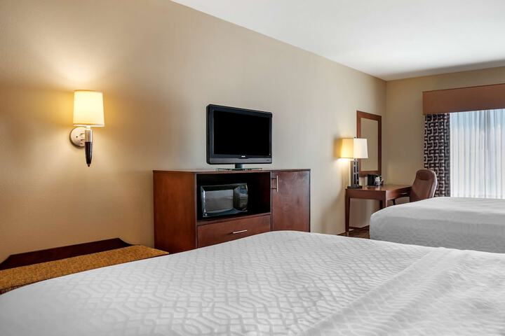 Room 10 of 21
