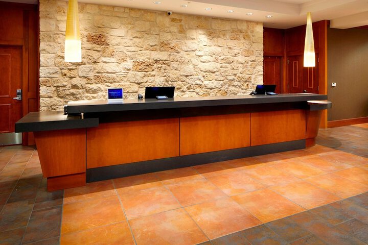 Hotel Interior 11 of 28