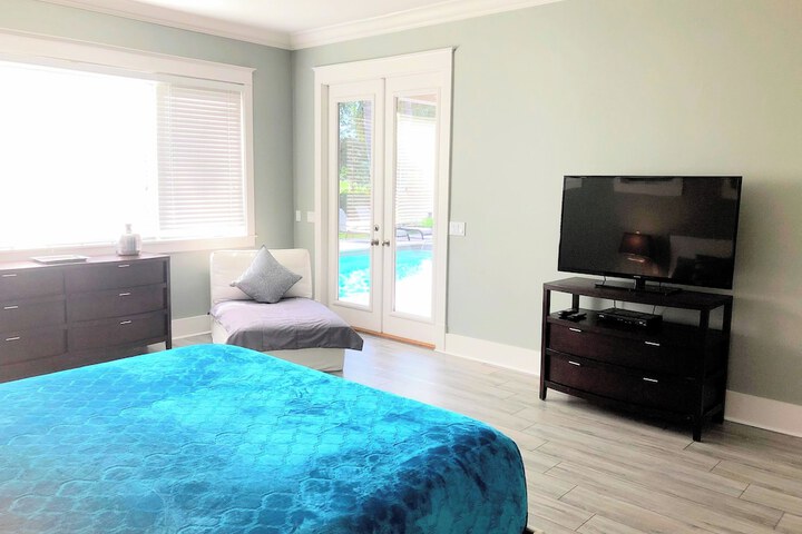 Room 25 of 51