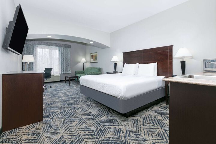 Room 31 of 46