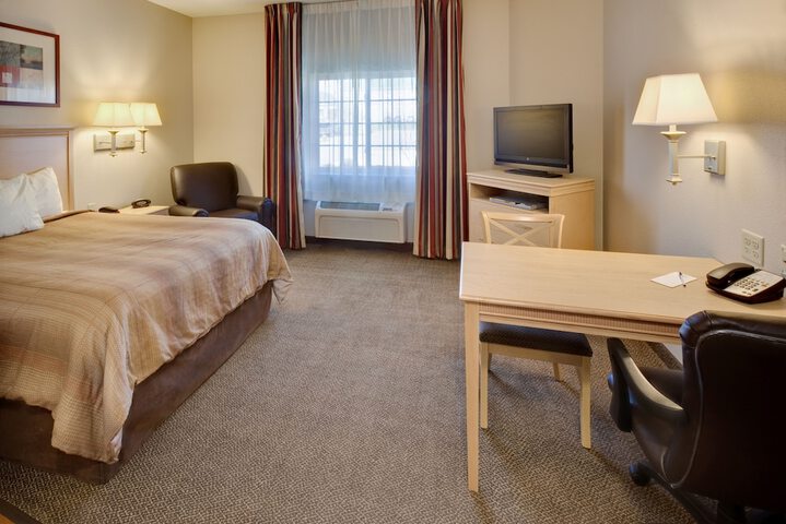 Room 52 of 78
