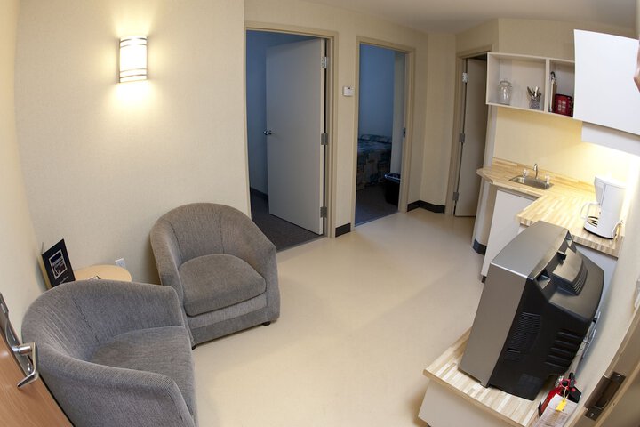 Room 5 of 14