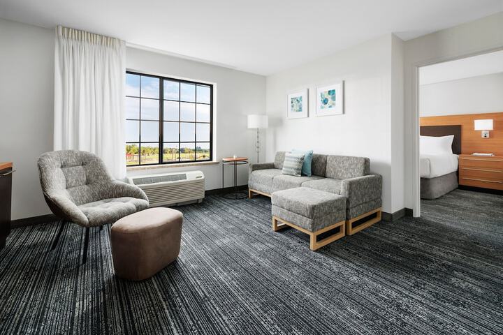 Room 22 of 49