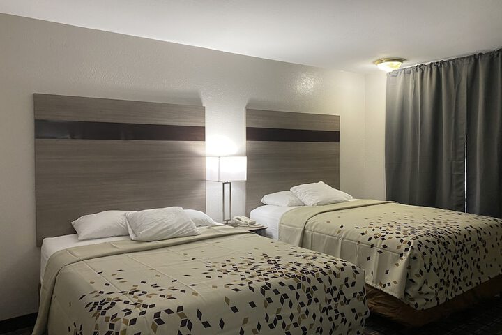 Room 7 of 30