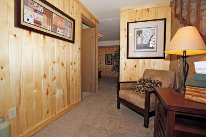 County Road House 146846