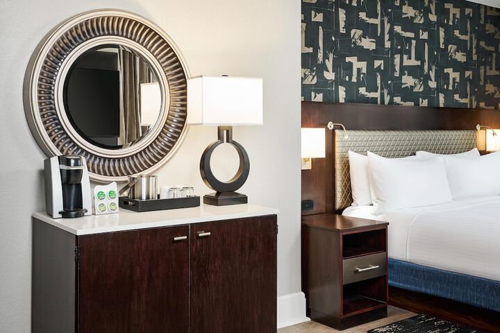 Hotel Alex Johnson Rapid City Curio Collection by Hilton