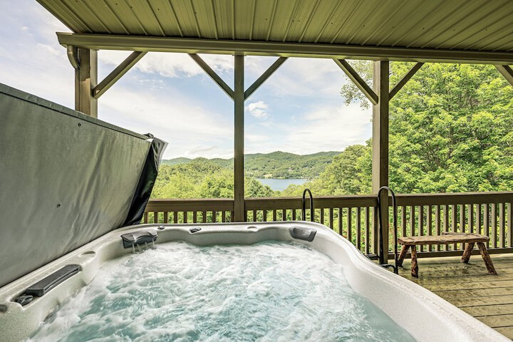 Water Views! Group-friendly Lake Glenville Home