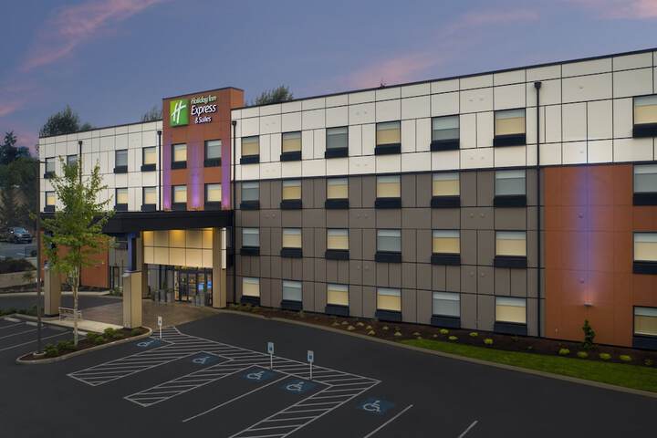 Hotel 5 of 39