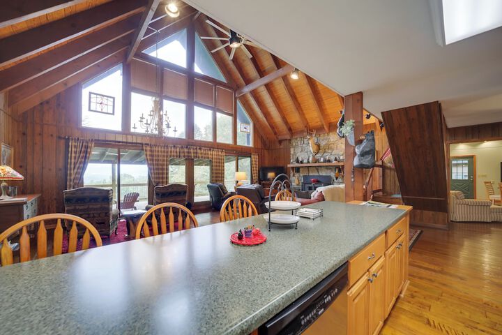 Robbinsville Vacation Rental w / Covered Balcony