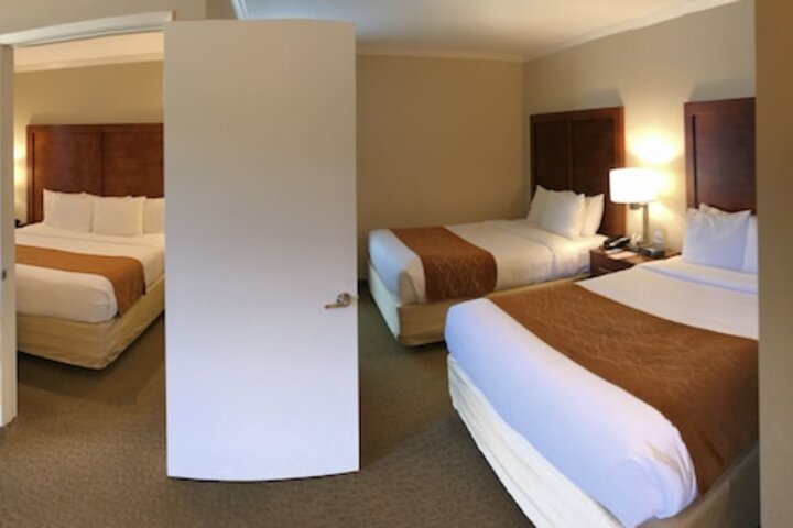Room 124 of 136