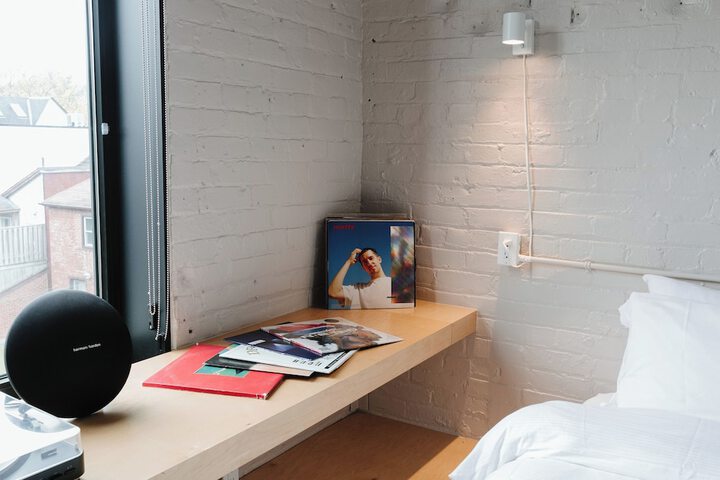 Room 5 of 45
