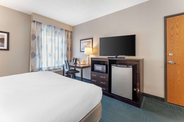 Room 20 of 34