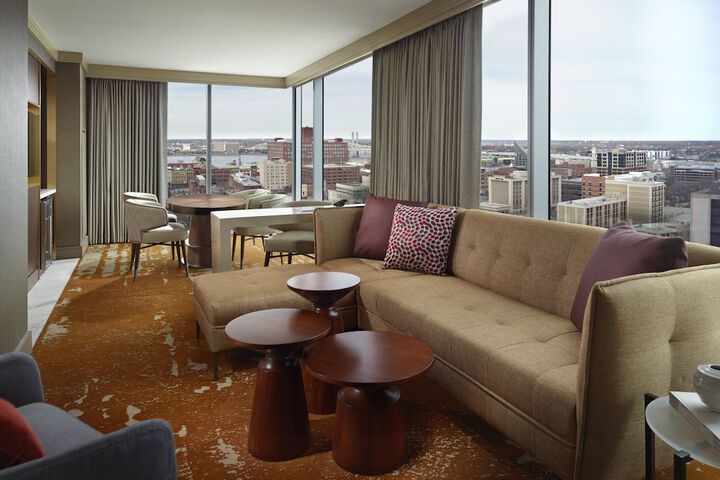 Omni Louisville Hotel