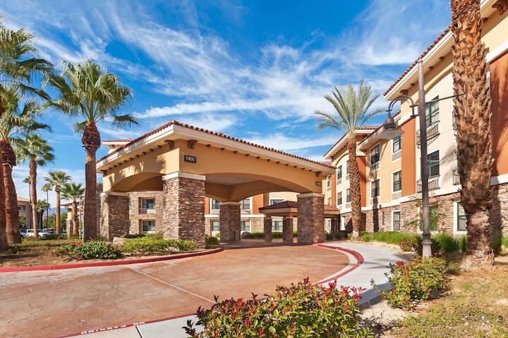 Hotel 4 of 33