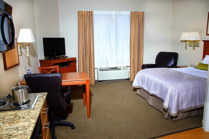 Room 42 of 46