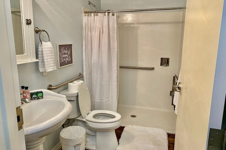 Arbor Rose Boutique Hotel