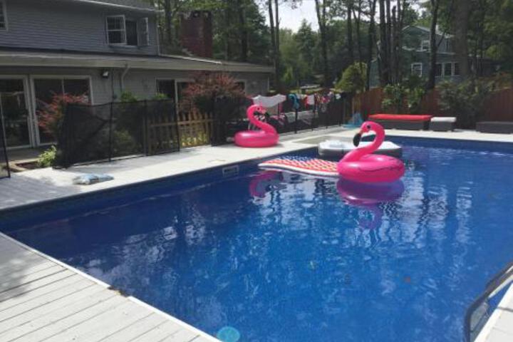 Heated Pool in Prime Woodstock