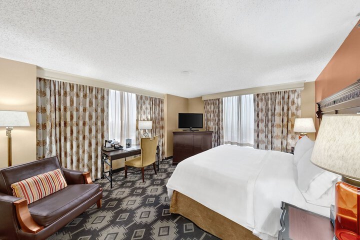 Room 14 of 35