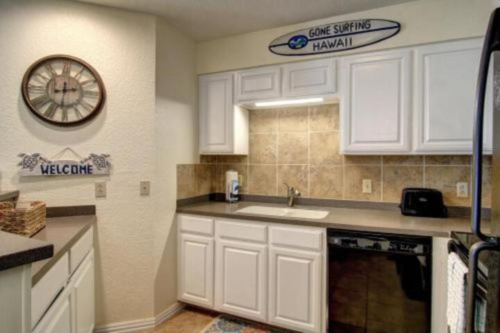 Mustang Memories 1 Br condo