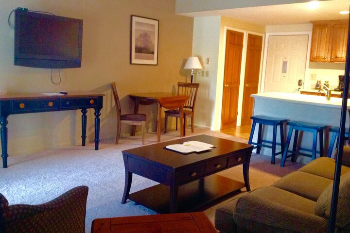 Room 27 of 53