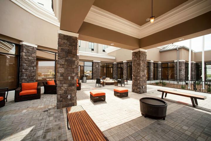 Terrace/Patio 68 of 72