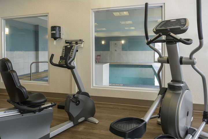 Holiday Inn Express & Suites North Bay by IHG