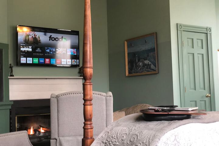 Room 49 of 105
