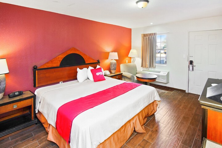 Room 42 of 51